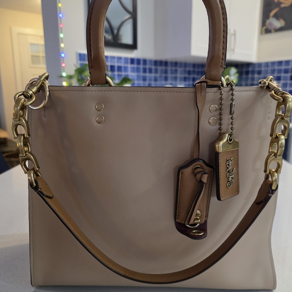 Coach Rogue 30 1941 Cream Leather Tote with Gold Accents - Picture 4 of 15